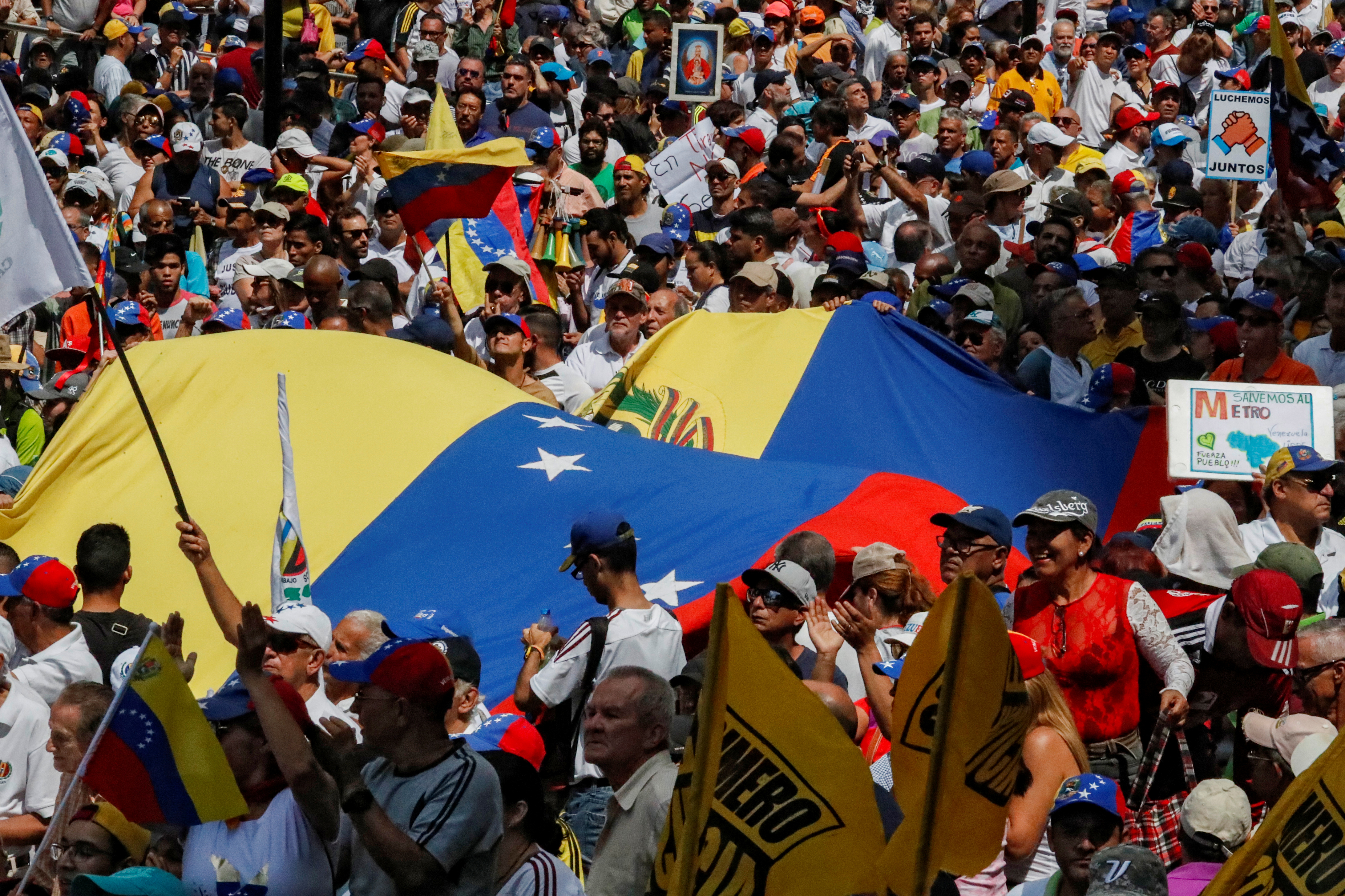 Oposición venezolana se mantendrá en protesta permanente esta semana #18Nov