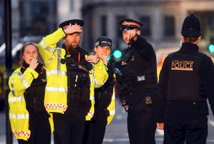 Policía de Londres mata a hombre que apuñaló a varias personas en acto terrorista