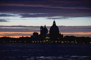 Venecia respira tras la peor inundación en más de medio siglo