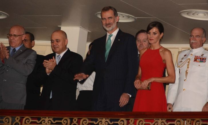 Reyes de España concluyen visita a Cuba con homenaje a caídos en guerra de independencia