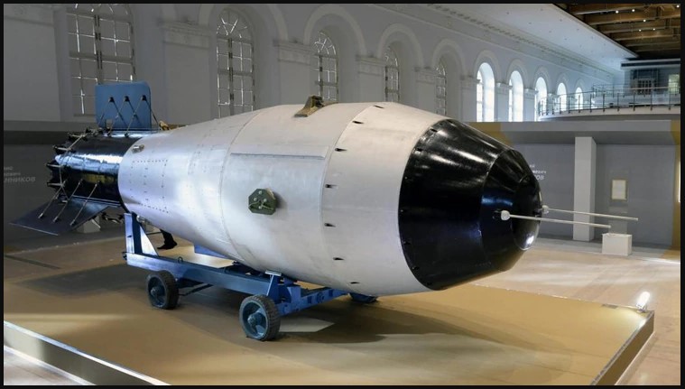 La bomba que hizo temblar al mundo porque era demasiado grande para la guerra (FOTO)