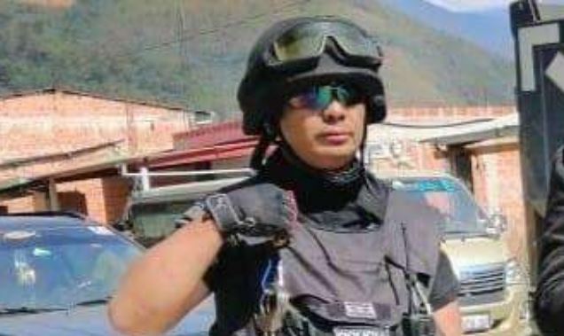 Fallece en accidente jefe policial boliviano que se había amotinado