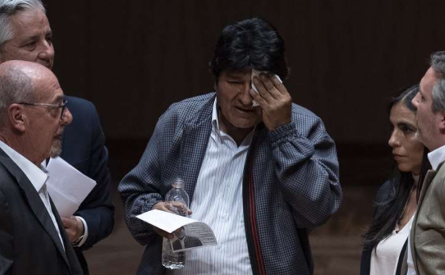 Interrumpen discurso de Evo Morales. AFP. 