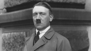 ¿Cómo hubiera sido Hitler con Facebook?