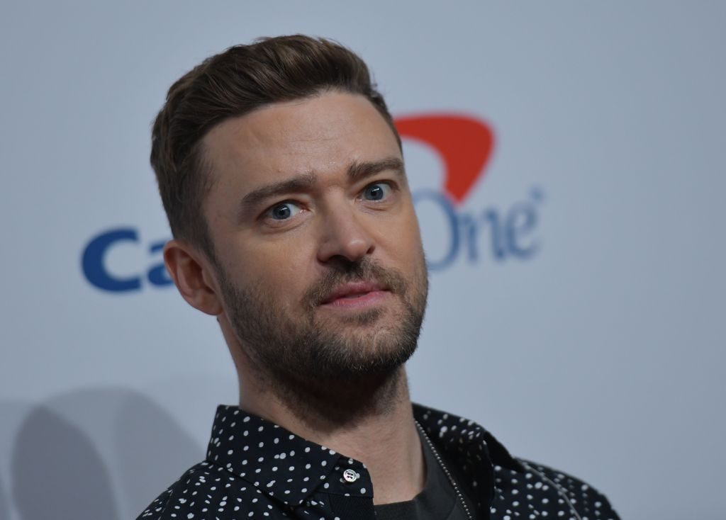 ¿Infiel? Paparazzis pillan a Justin Timberlake en un momento “íntimo” con una mujer que NO es su esposa