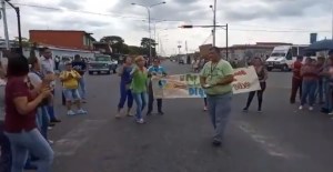 Docentes en Guanare están dispuestos a ir a un paro indefinido si no reciben respuestas #21Nov (Video)