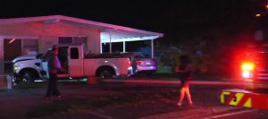 Camioneta se estrella contra una casa de Miami-Dade