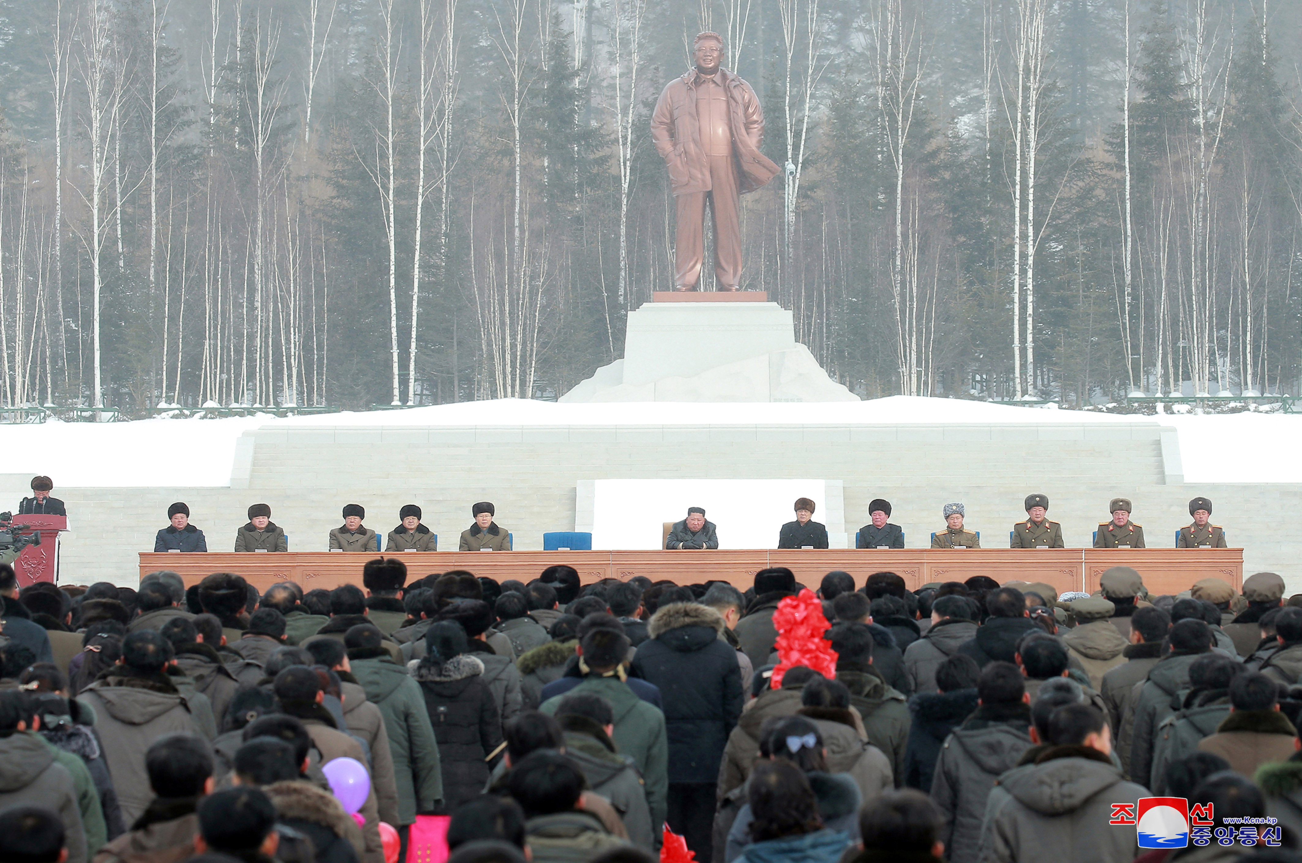 Kim Jong Un inaugura la ciudad nueva de Samjiyon en Corea del Norte (Fotos)