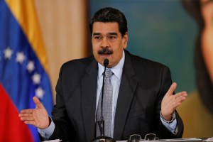 Un Maduro pasado de peso dice que es “importante” comer sano para evitar enfermedades