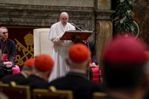 El papa Francisco pide cambio a la Iglesia en un Occidente descristianizado