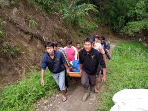 Al menos 26 muertos en Indonesia al caer un autobús por un barranco