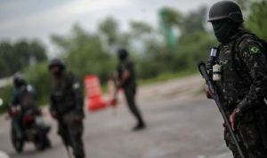 Brasil interroga a militares venezolanos hallados en su territorio