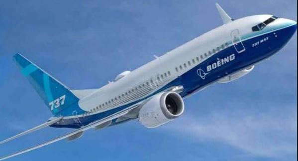 Jefe de aviación de EEUU dice que el Boeing 737 MAX no volará antes de 2020
