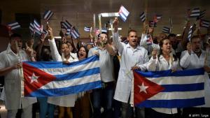 Las condiciones esclavistas detrás de las misiones médicas de Cuba
