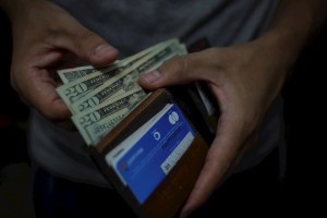 Se cumplió la profecía: En el 2019 dólar “que-no-debe-nombrarse” rondó los 55 mil bolívares