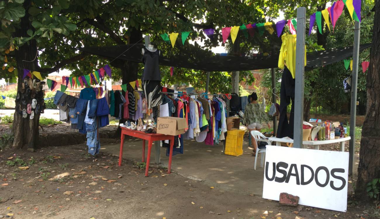 El negocio de la ropa usada en la frontera colombo-venezolana