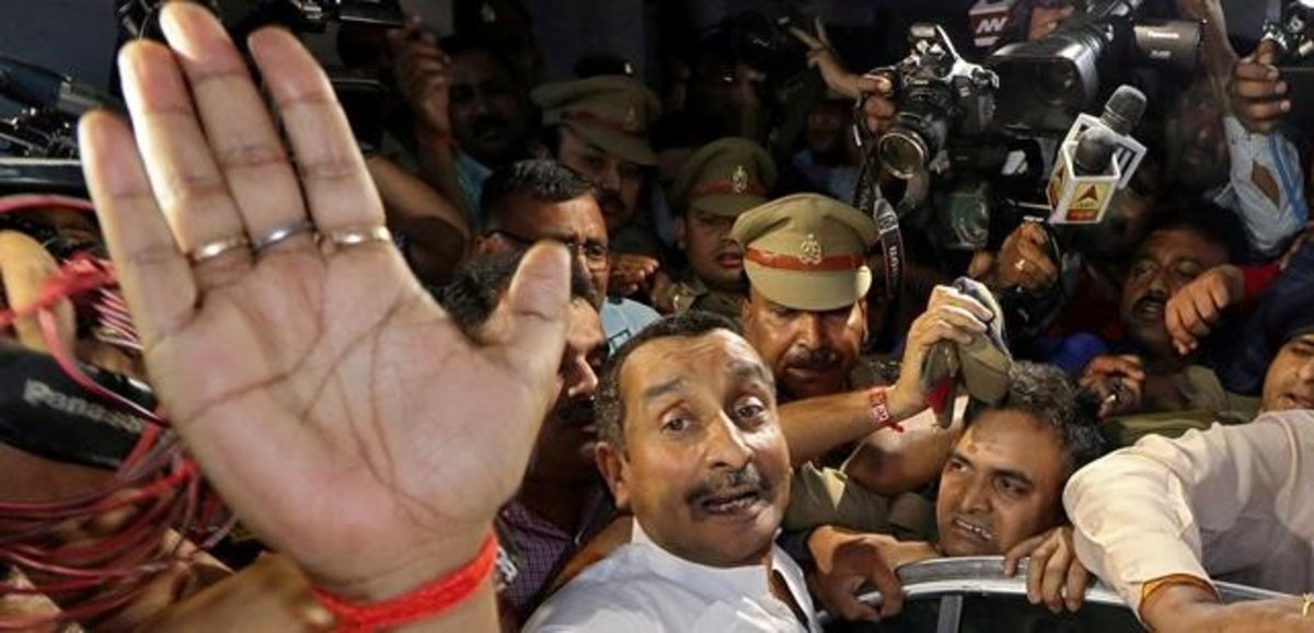 Condenan a cadena perpetua a parlamentario por violar a una menor en la India