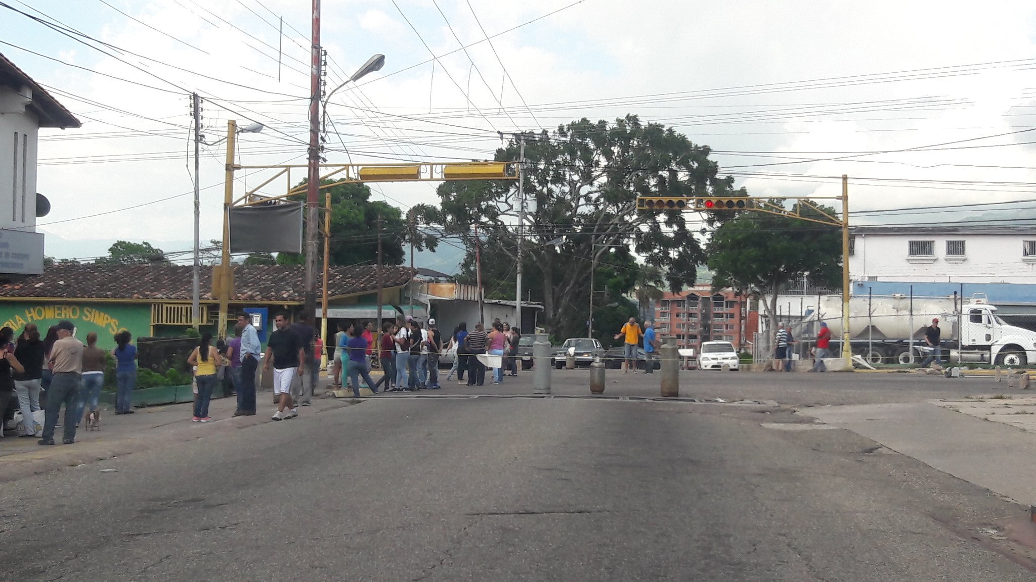 La escasez de gas doméstico genera protestas en Táchira #4Dic