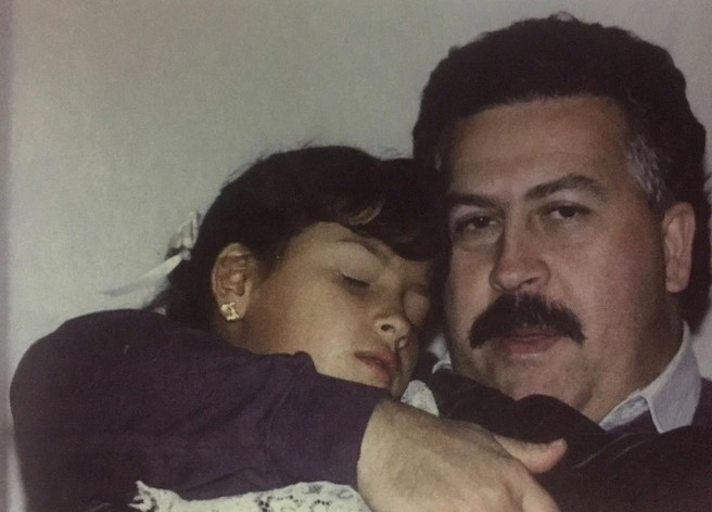 Los excéntricos regalos de Pablo Escobar para Navidad y la leyenda del unicornio
