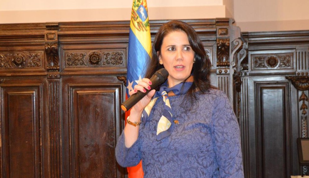 Embajadora Ponte: Migración de venezolanos es consecuencia de la violación de los DDHH