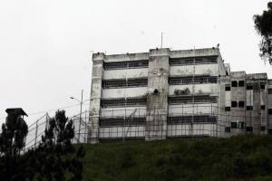 En la cárcel militar de Ramo Verde castigan a los presos y obligan a los niños a desnudarse en la requisa