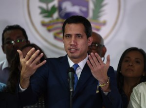 Guaidó: Mañana iremos a legislar en el Palacio Federal Legislativo y ahí la dictadura decidirá si siguen en sus errores 