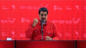 Maduro echó el cuento del “ataque terrorista” para justificar el incendio de Cantv en Valencia