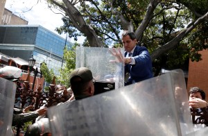 Militares que responden a Diosdado Cabello comandaron la operación contra la Asamblea Nacional