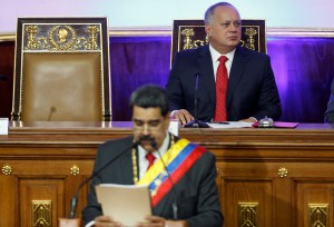 Maduro dice que Diosdado tiene anuncios sobre la continuidad de las marchas en Caracas