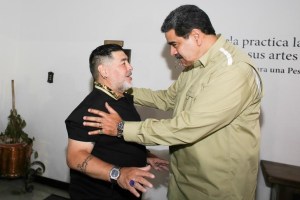 Así fue la última visita de Maradona al régimen de Maduro (FOTOS)