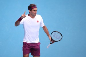 Roger Federer es sancionado con 3 mil dólares por “obsceno”