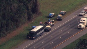 Sospechoso asesinado atrapado en un autobús Greyhound en Florida