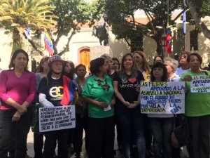 Frente Amplio de Mujeres pide a los venezolanos estar atentos a la AN el #5Ene