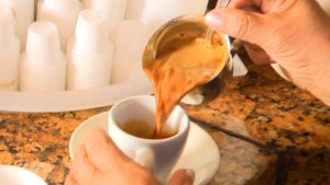 Lo que los visitantes del Super Bowl 54 deben saber sobre pedir café en Miami