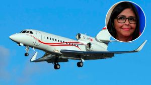 Delcy Eloína aterrizó en Madrid con un avión de las “rutas del oro” del chavismo