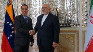 Canciller chavista llegó a Teherán y se reunió con su homólogo del régimen iraní