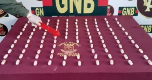 GNB detuvo a tres sujetos con más de 100 dediles de heroína en Tumeremo