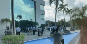 Evacuan edificios en Cancún por el sismo de 7,7 registrado entre Cuba y Jamaica (VIDEOS)