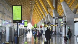 Partido Popular pedirá las grabaciones del aeropuerto de Madrid para ver “lo que hizo” Delcy Eloína