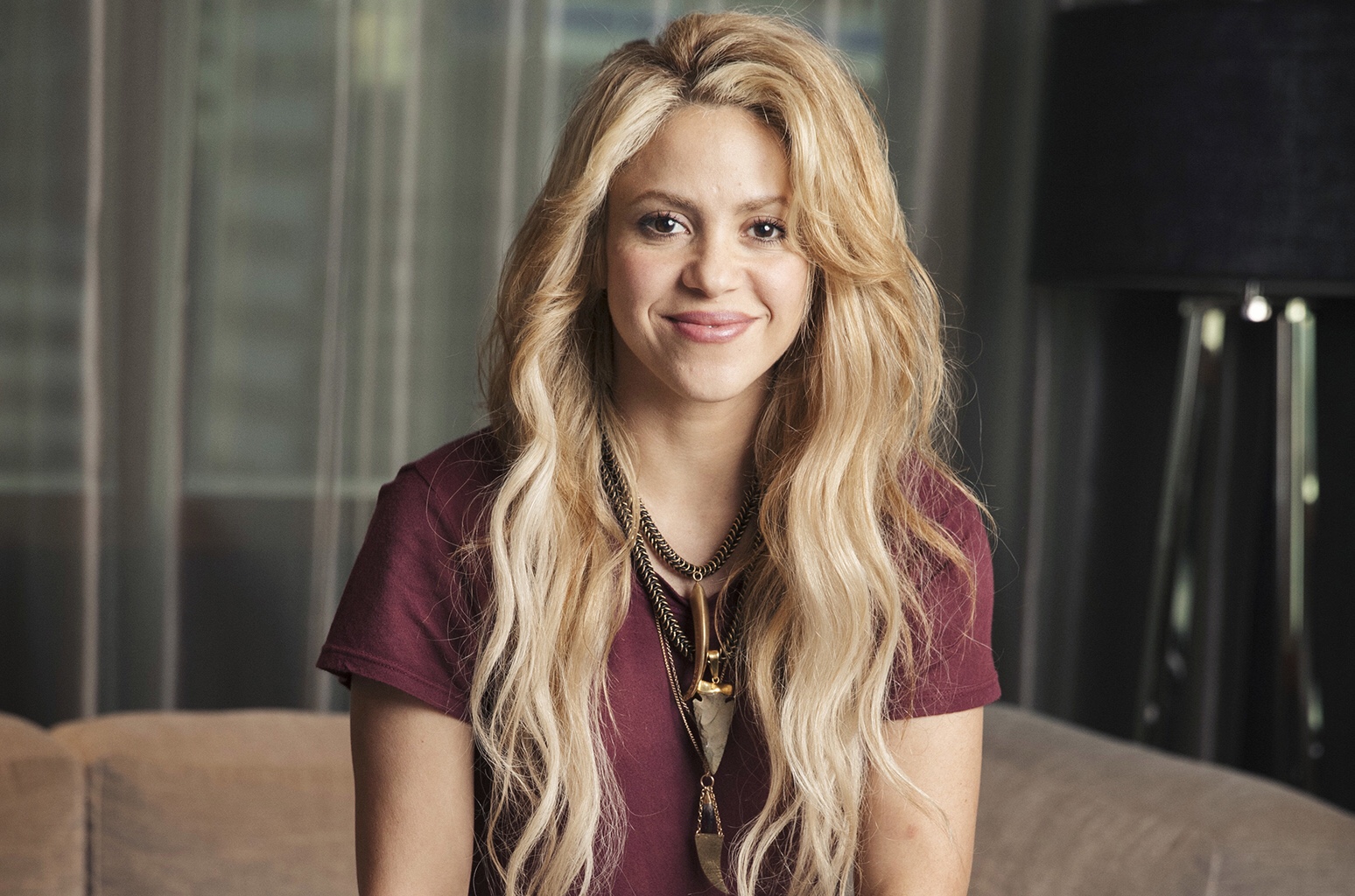 El escandaloso nuevo “look” de Shakira: ¿Qué hay detrás del cambio de imagen? (FOTO)