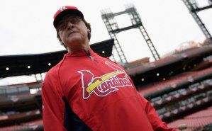 Acusan a Tony La Russa de usar un sistema para robar señas en la década de 1980