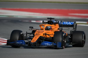 McLaren tomó medidas especiales por el coronavirus en el inicio de la pretemporada