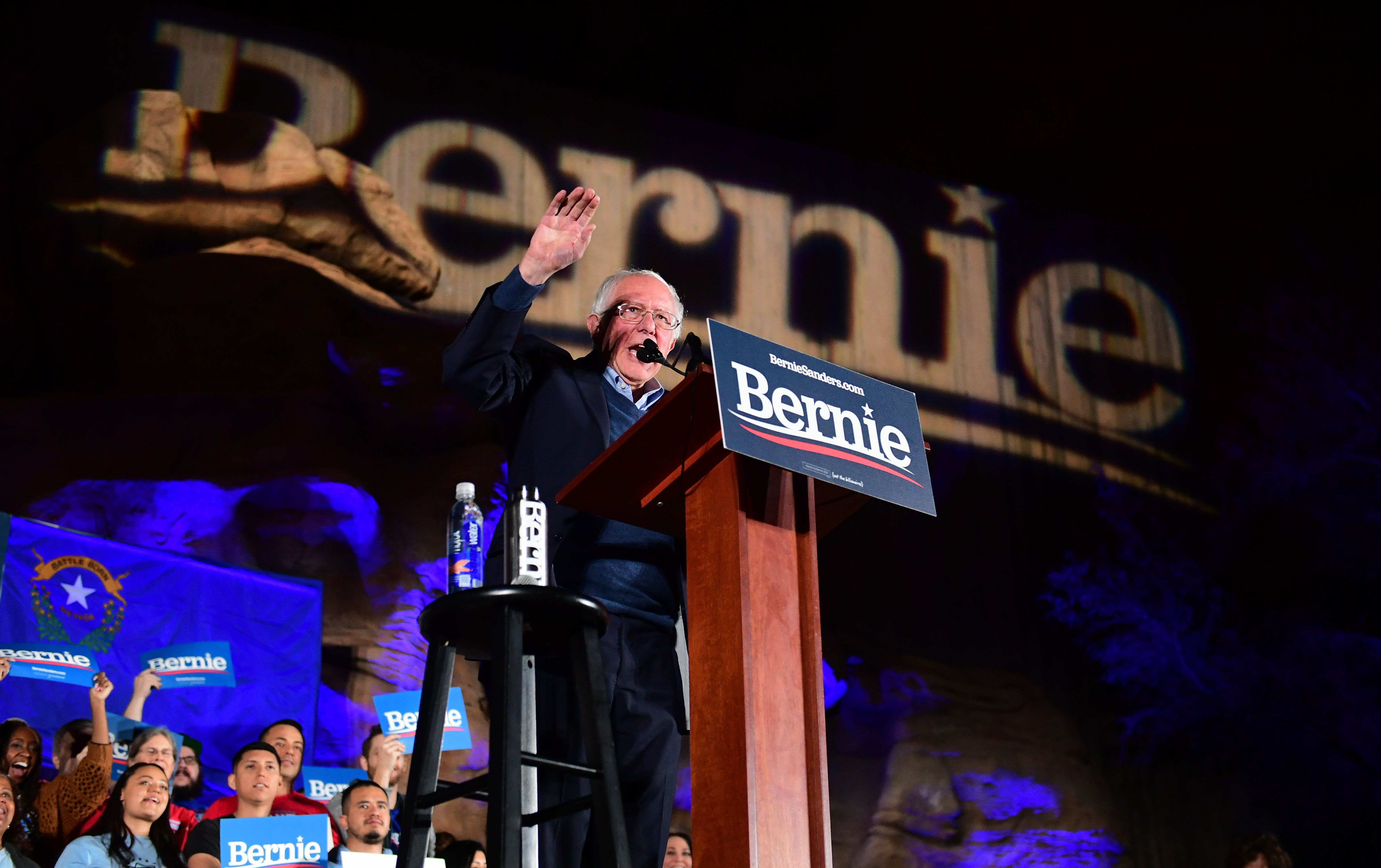 El candidato Bernie Sanders venció en las primarias demócratas de Nevada