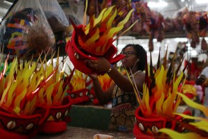 Carnaval en miniatura mantiene viva la fiesta en Brasil