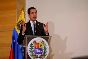 Guaidó aseguró que estudiantes universitarios quieren ser parte de la reconstrucción nacional