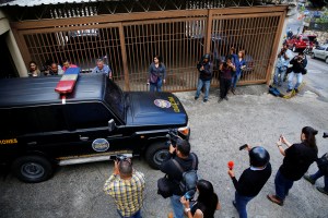 Dgcim allana la casa del tío de Juan Guaidó (Fotos)