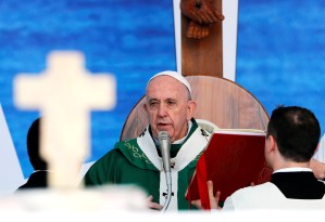 El papa Francisco afirma que le dan miedo los discursos de los líderes populistas