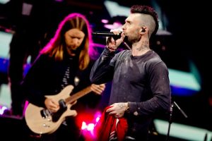 “Mald… ciudad”: Adam Levine tras el criticado show de Maroon 5 en Viña del Mar (VIDEO)