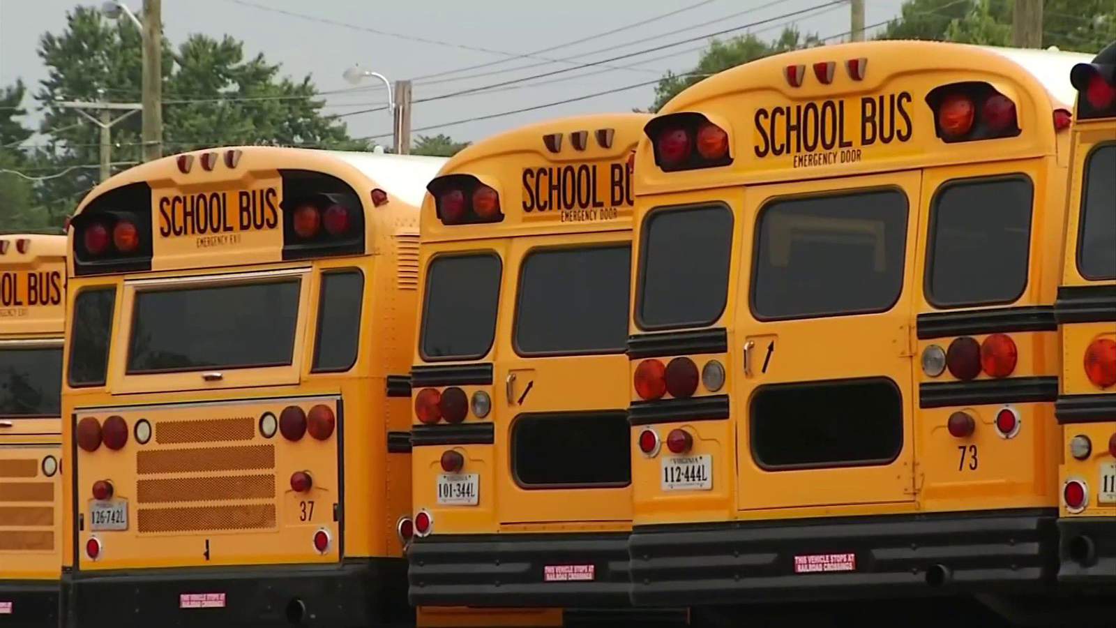 Más de 1,000 estudiantes ausentes después de una amenaza de tiroteo masivo en las escuelas de Marion
