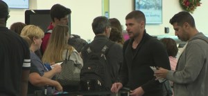 Los aeropuertos de Florida esperan un día ocupado mientras los visitantes del Super Bowl regresan a casa